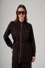 NUSS İŞLEMELİ TAKIM KAHVERENGİ