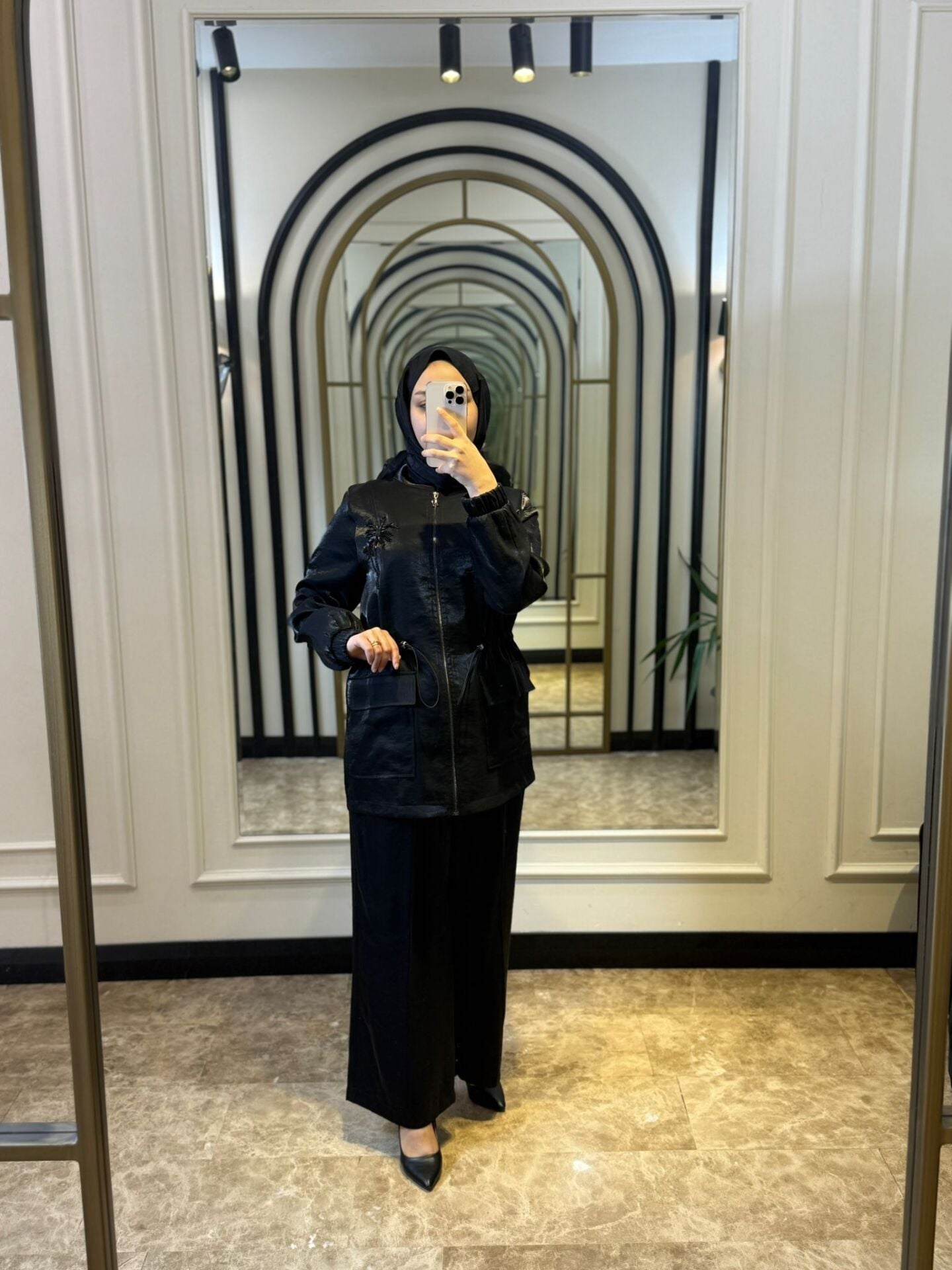 NUSS İŞLEMELİ TAKIM SİYAH