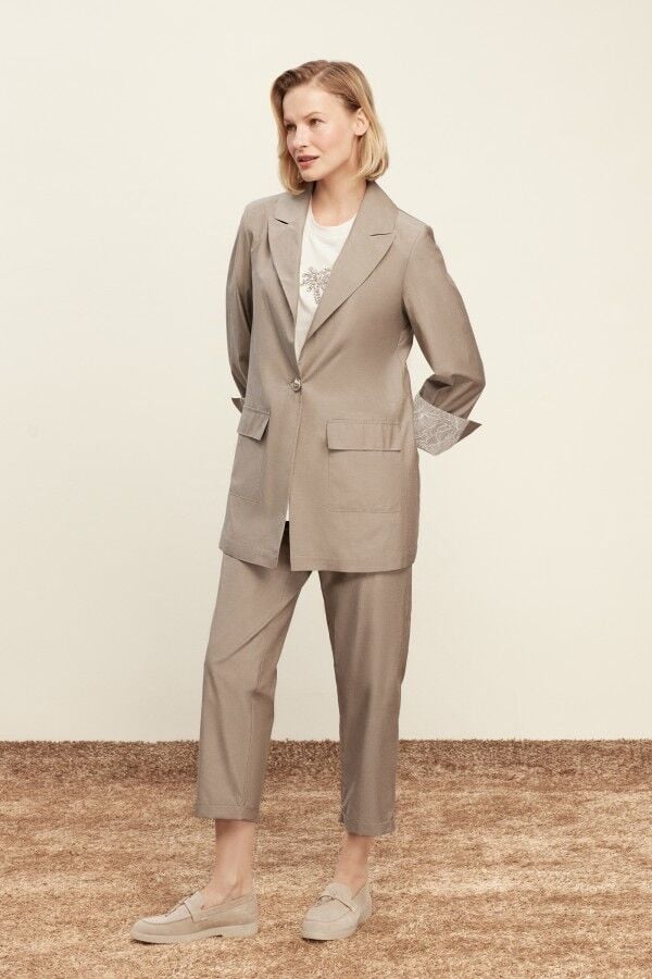 VENÖVE DALİA TAKIM