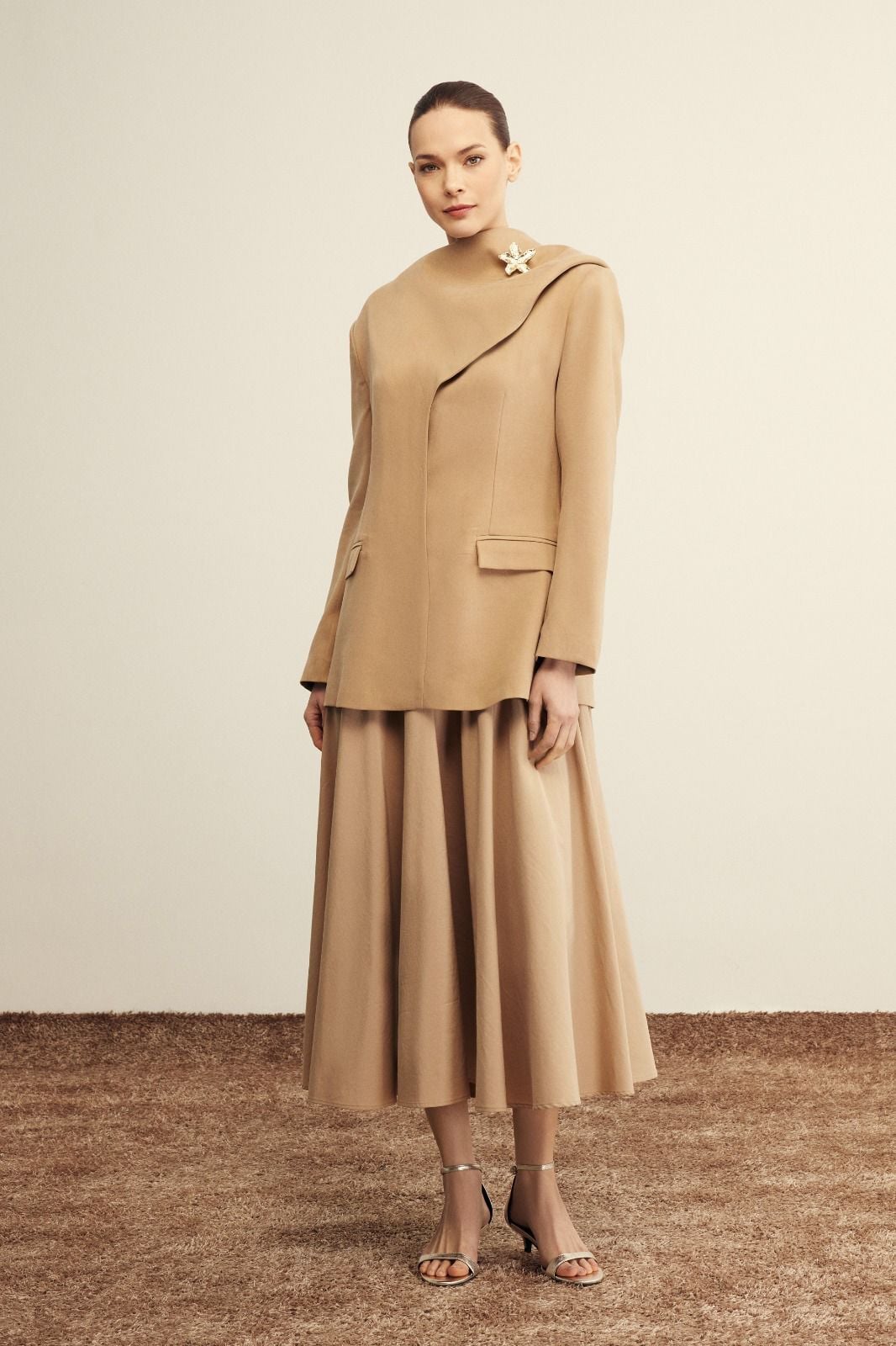 VENÖVE JOSEPH ELBİSE