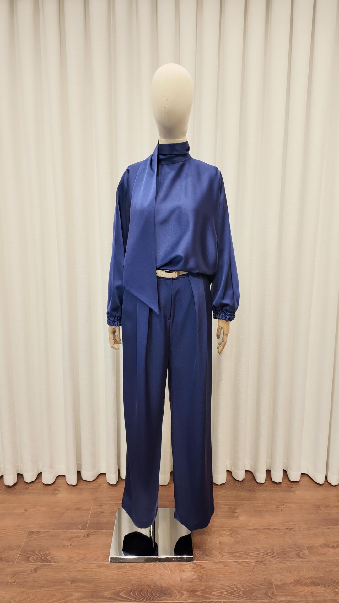 MSM LOREVA TAKIM LACİVERT