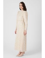 SELVİ ÇETİN ZARİF DANTELLİ ELBİSE BEJ