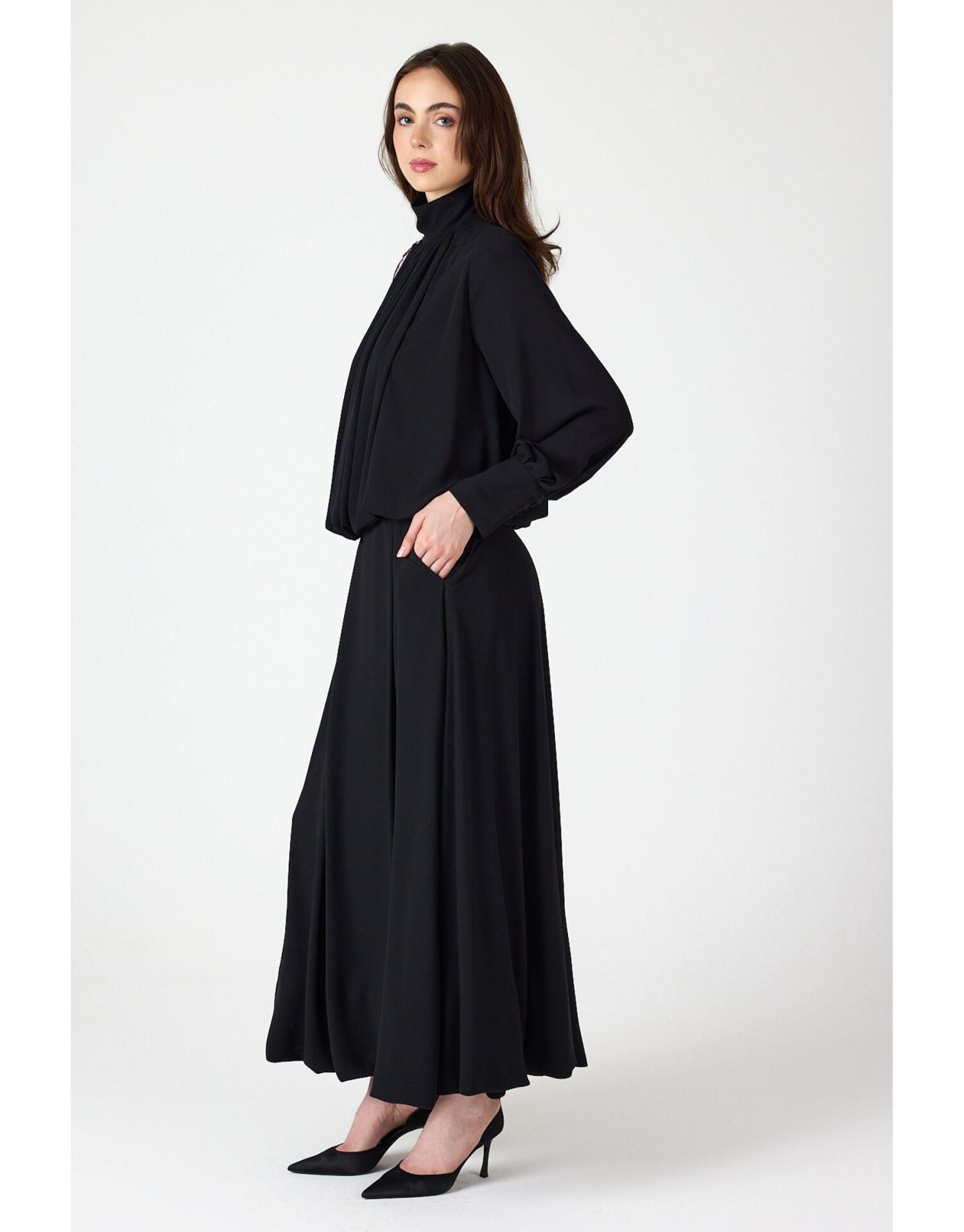 SELVİ ÇETİN PARİS ÇİÇEKLİ BLUZ SİYAH