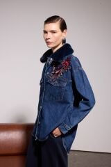 MSM KÜRKLÜ İŞLEMELİ DENİM CEKET