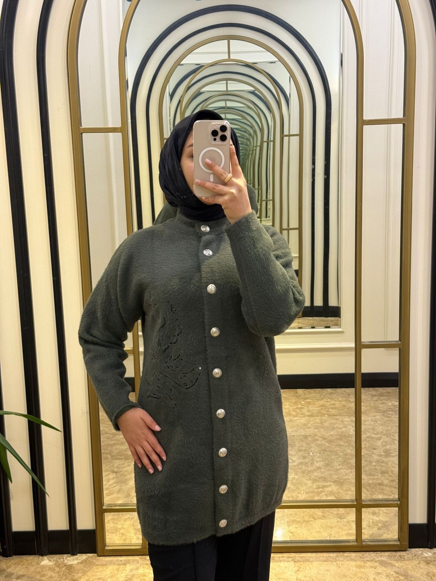 NUSS ANGORA HIRKA HAKİ