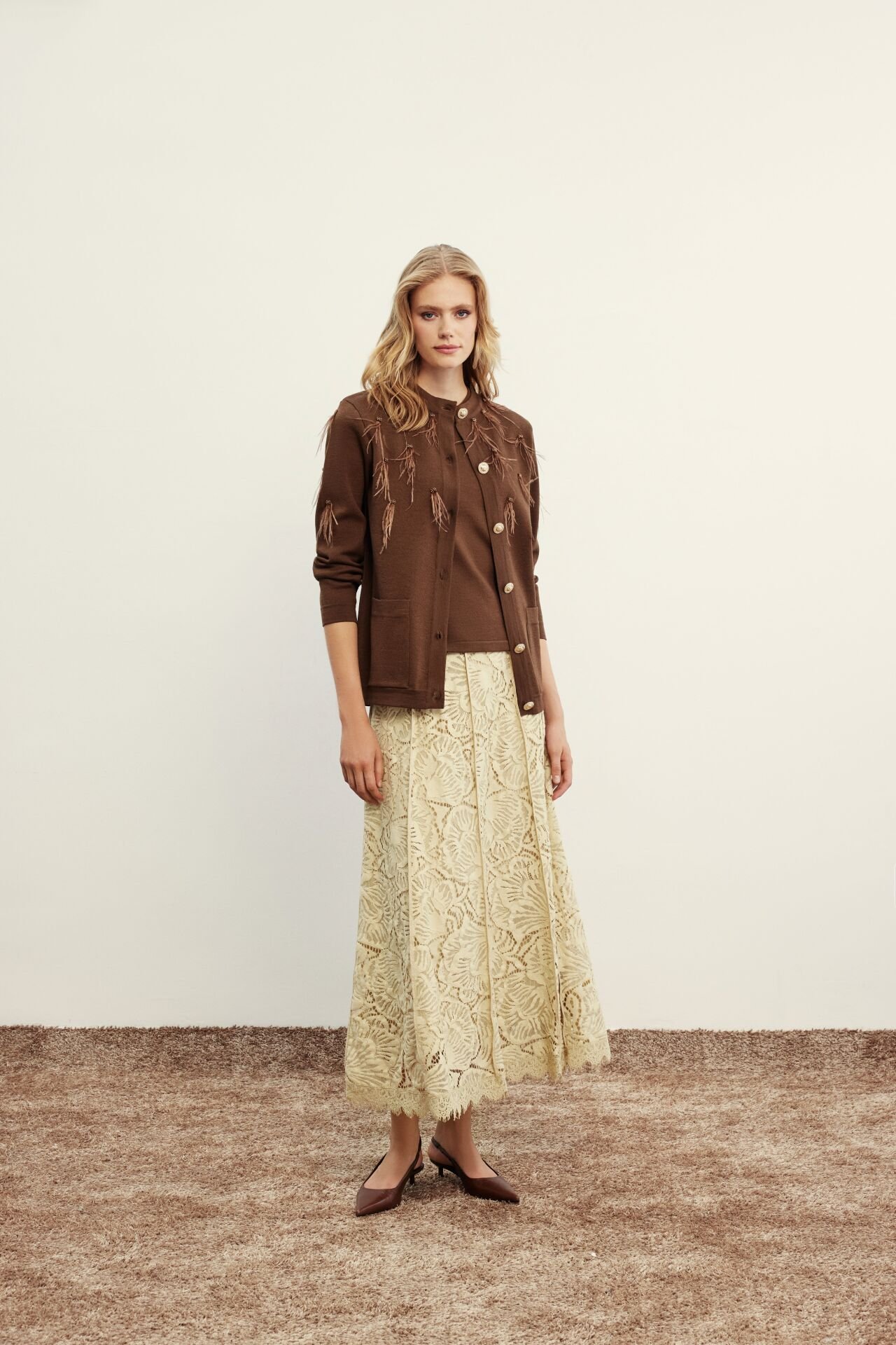 VENÖVE MİSA HIRKA KAHVE