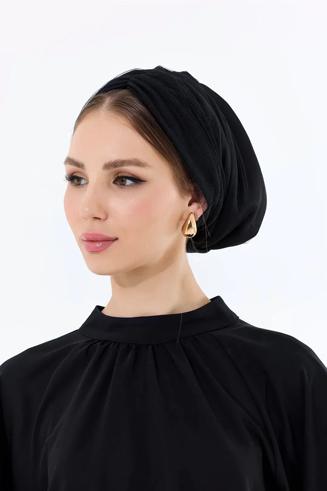 Hesya Dolgulu Günlük Tüllü Bone Siyah